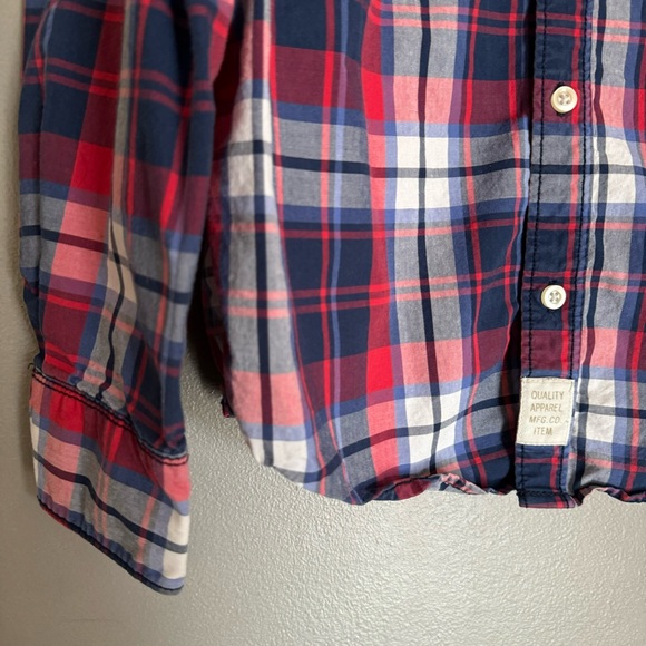 Carter’s Plaid Button Down Shirt - Picture 4 of 7